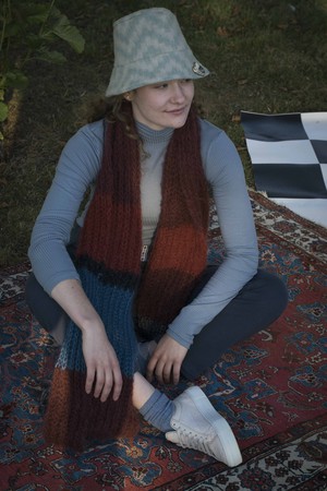 HANDKNIT SCARF no.1 from ZWAAN